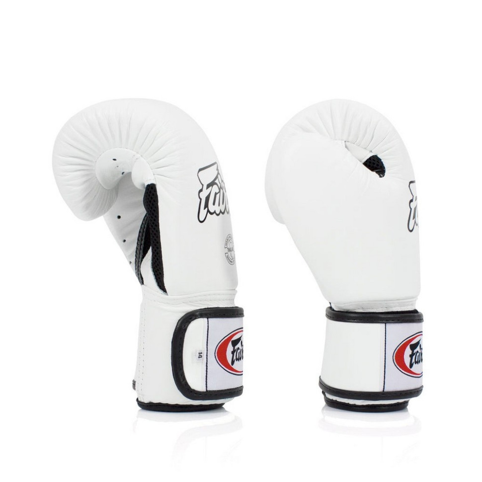Боксерские перчатки BGV1 Fairtex BGV1_12oz_White 12 унций (бинты в комплекте)