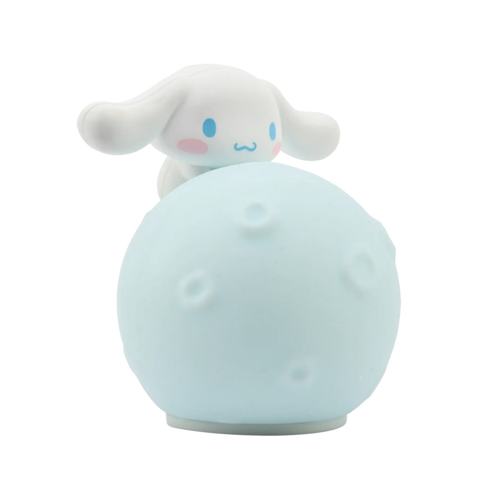 Коллекционная фигурка Синаморол на Луне Hello Kitty 11527HK, со светом
