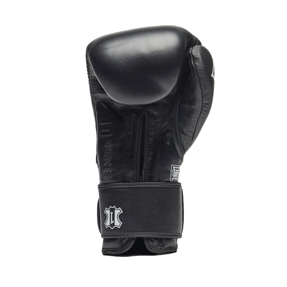 Боксерские перчатки GN111 THE GREATEST Leone GN111_Black_10oz 10 унций (бинты в комплекте)