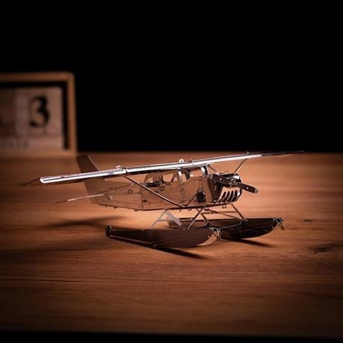 Збірна колекційна модель Breeze Drifter Гідроплан механічний Metal Time MT003