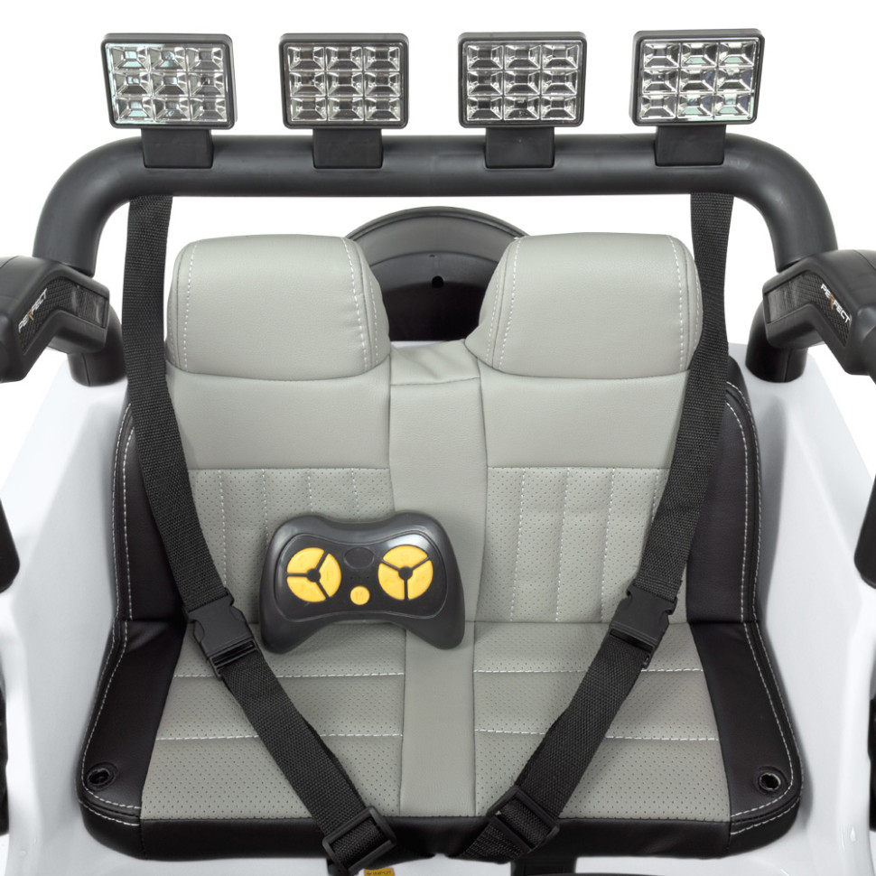 Дитячий електромобіль Джип Bambi Racer M 4571EBLR-1 до 50 кг