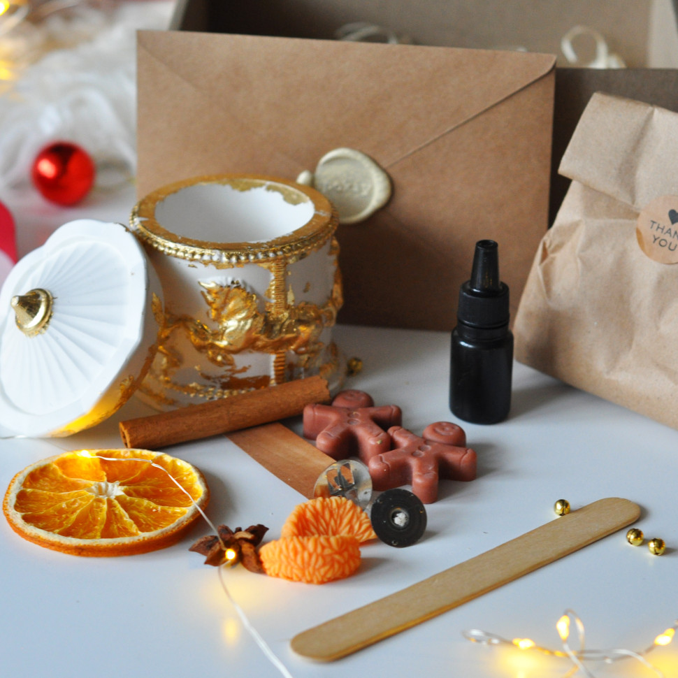 Новорічний набір для створення свічки «Карусель» M SP2464 на одну свічку