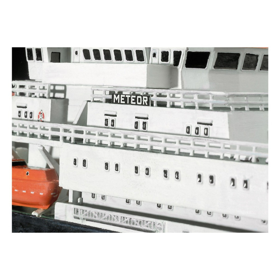 Збірна модель-копія Німецький дослідницкий корабель Метеор Revell RVL-05218 рівень 4, 1:300