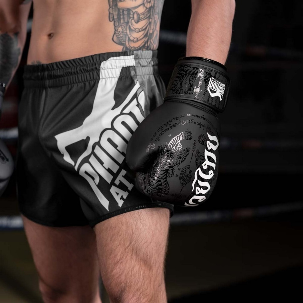 Боксерські рукавиці Muay Thai Phantom PHBG2329-16 Black 16 унцій