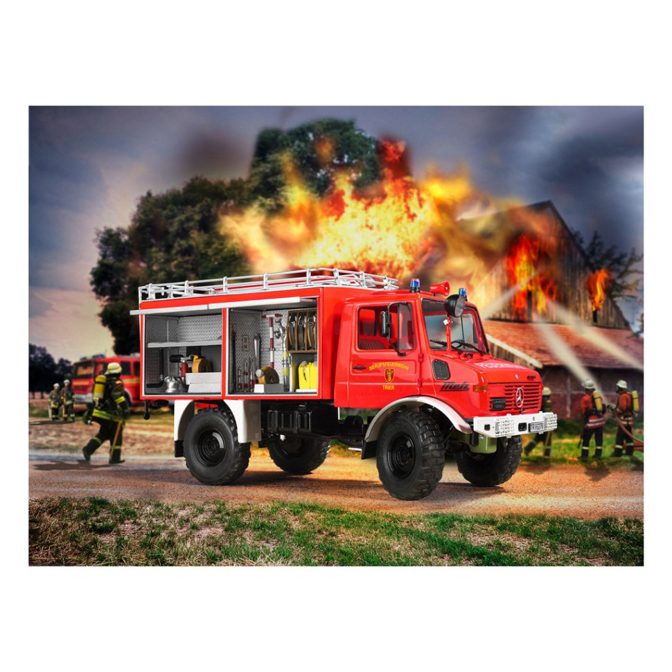 Збірна модель-копія Пожежна машина Unimog U1300L TLF 8/18 Revell RVL-07512 рівень 5, 1:24