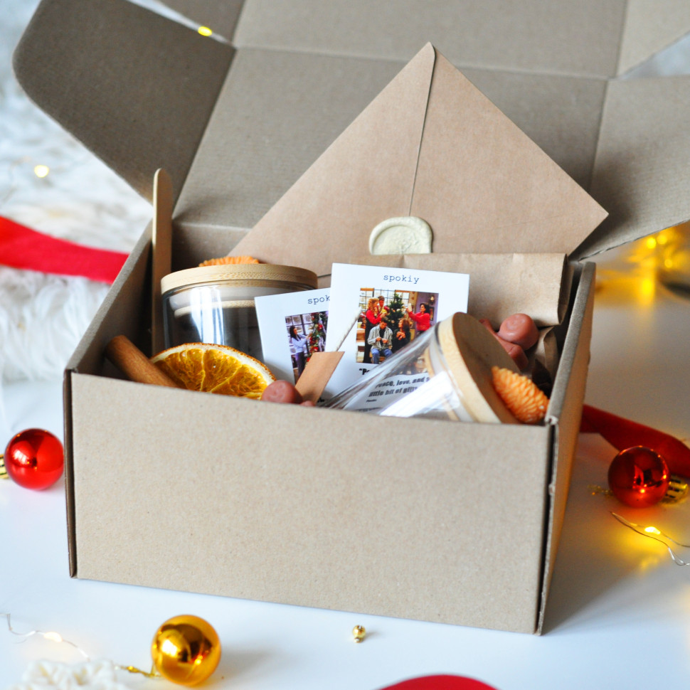 Новорічний набір для створення свічки «Друзі» L SP2468 на дві свічки