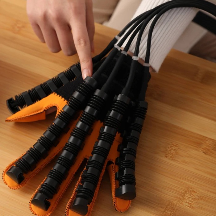 Робот-тренажер для реабилитации правой руки и пальцев HBC 11057-HBC 24x36 см