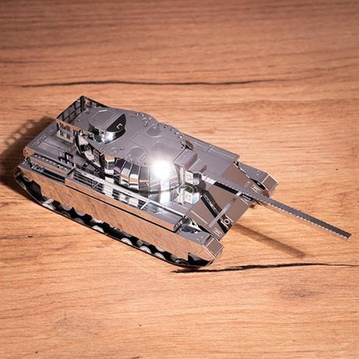 Збірна колекційна модель World of Tanks танк Conqueror FV214 Metal Time MT069