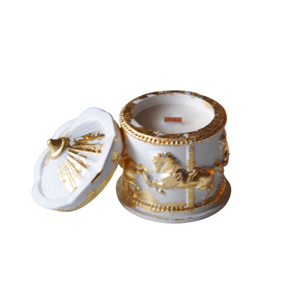 Новорічна свічка ручної роботи з соєвого воску «Карусель» SP2470 150 г