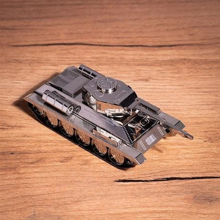 Збірна колекційна модель Танк T-34/85 Metal Time MT071