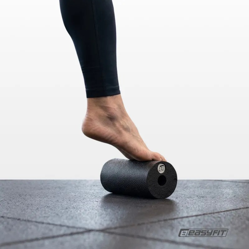 Массажный ролик EasyFit EF-2041-BK 15х5 см, EPP, черный