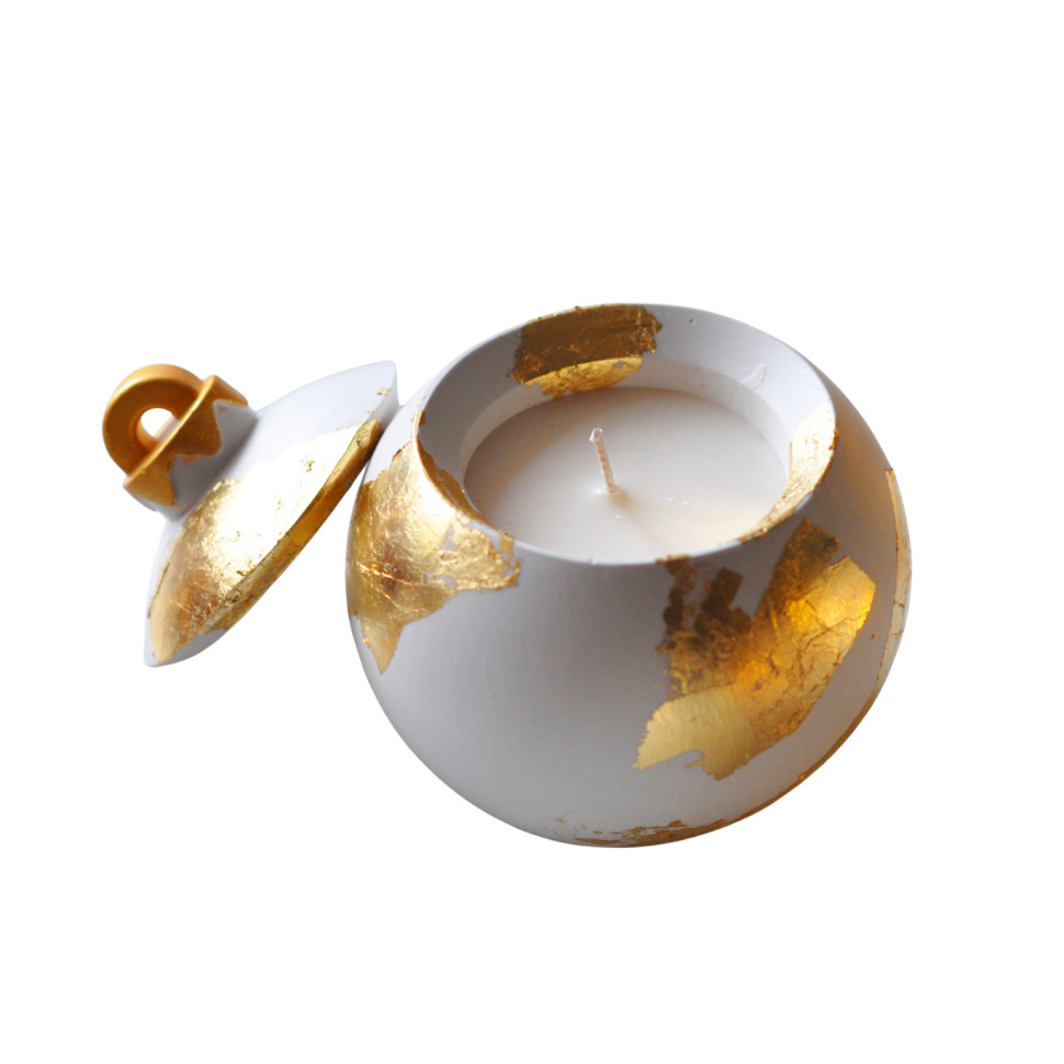 Новорічна свічка ручної роботи з соєвого воску «Ялинкова іграшка» SP2473 100 г Золотиста