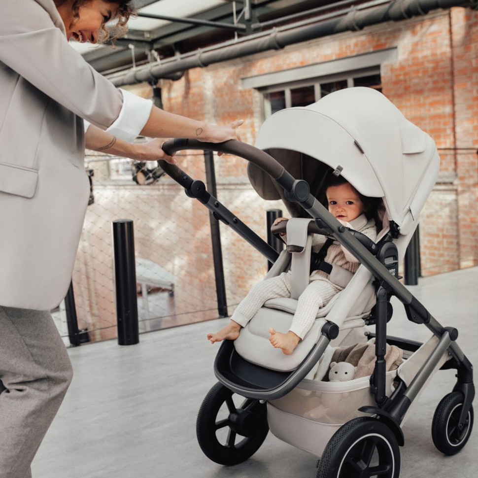 Прогулочная детская коляска Smile 5Z Lux Britax-Romer 2000040855 светло-серый