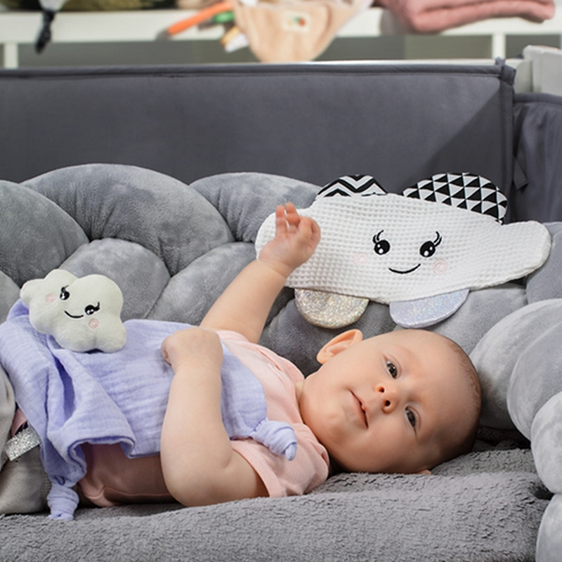 Мягкая Обнимашка для малышей «Тучка» Babyono 1538BO 25 х 25,5 см