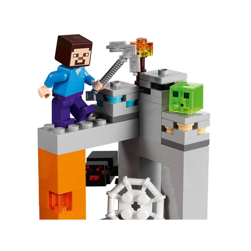 Конструктор LEGO Minecraft Заброшенная шахта 21166