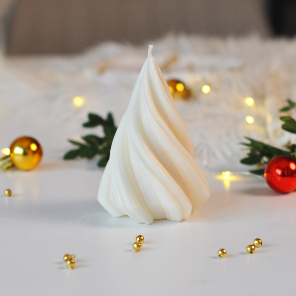 Формова свічка ручної роботи з соєвого воску 