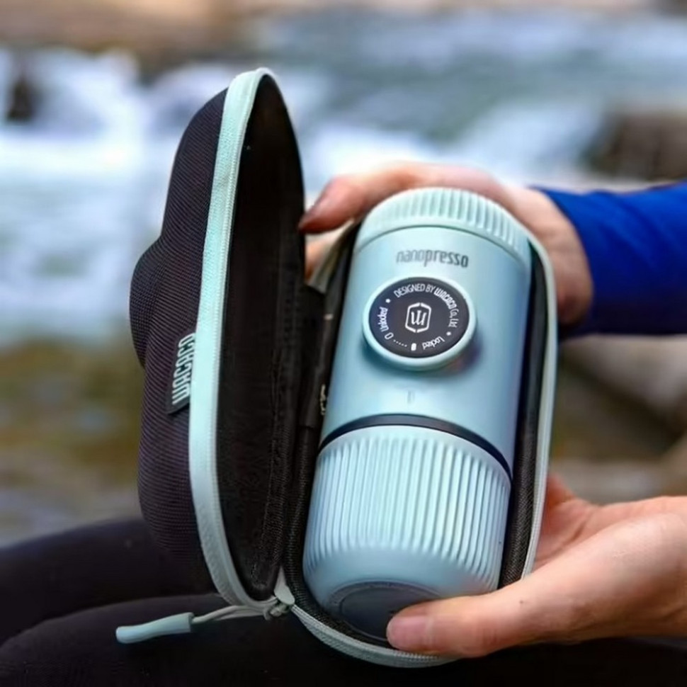 Портативная кофемашина для эспрессо Nanopresso Wacaco WNANOBLUE
