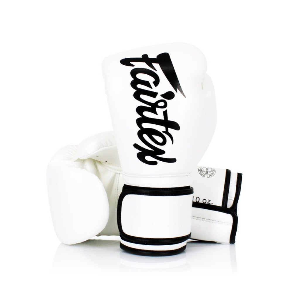 Боксерские перчатки BGV14 Fairtex BGV14_14oz_White 14 унций (бинты в комплекте)