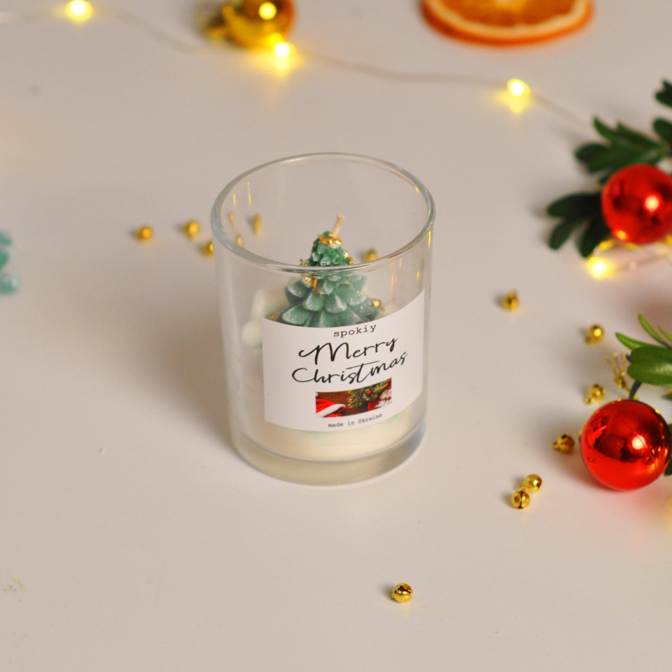 Новогодняя свеча ручной роботы из соевого воска 