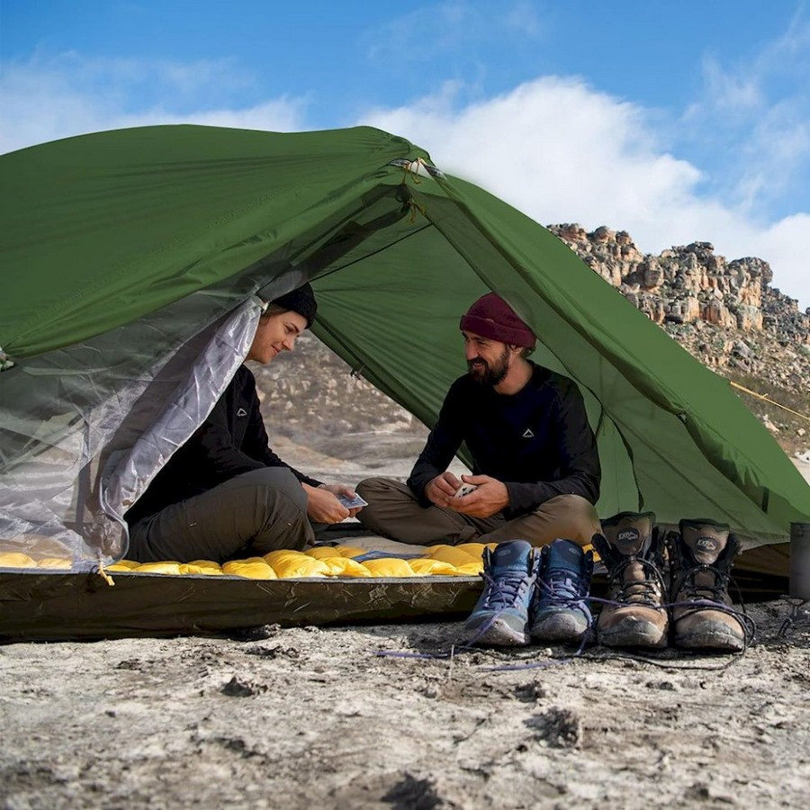 Палатка сверхлегкая двухместная с футпринтом Mongar NH17T007-M Naturehike 6927595767658, 210T, темно-зеленый