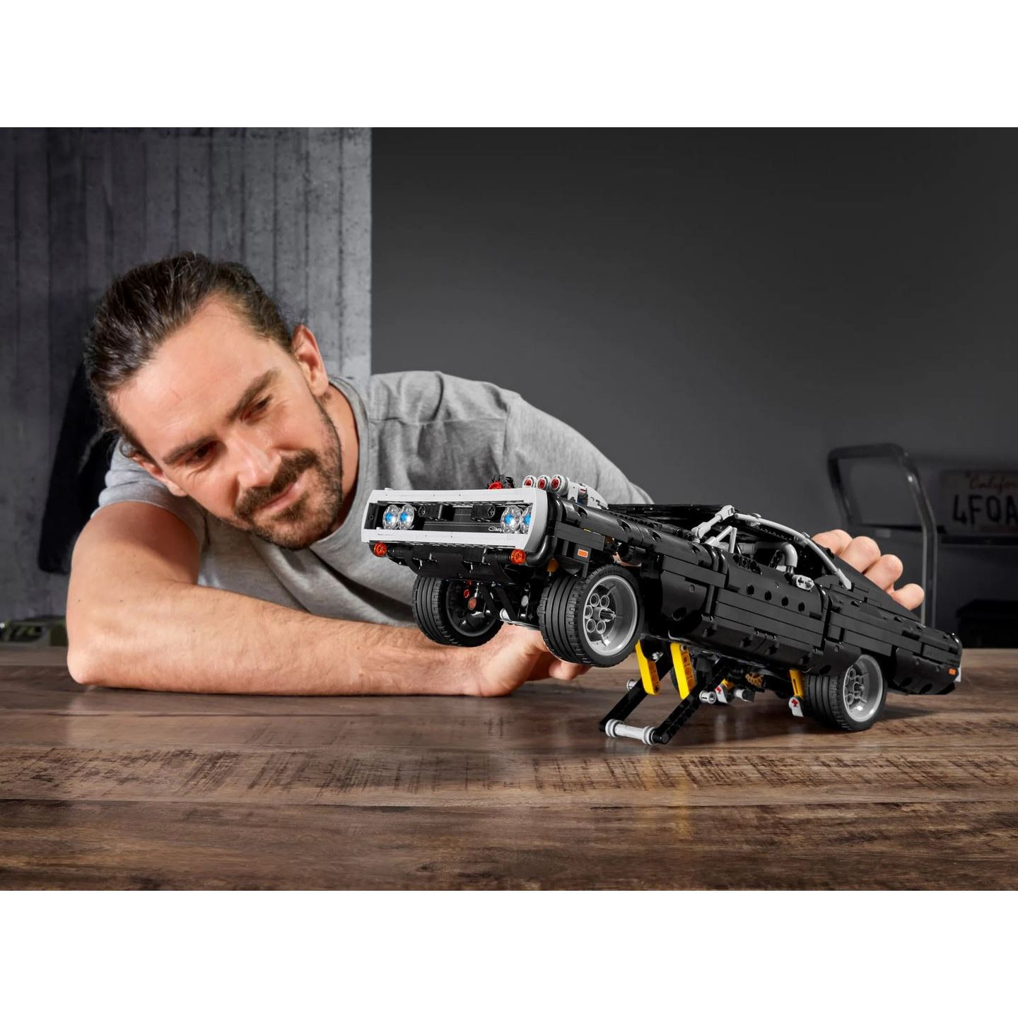 Конструктор LEGO Technic Dodge Charger Доминика Торетто 42111 | Купить ...
