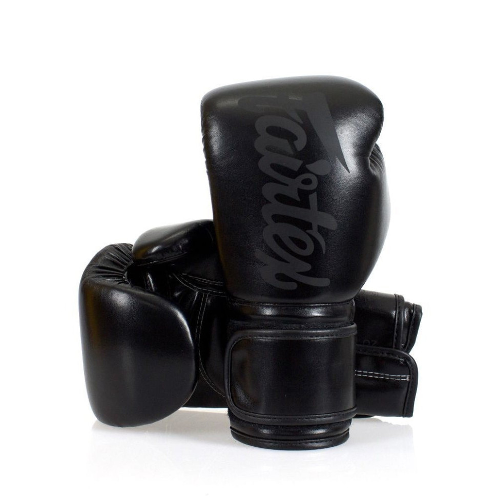 Боксерские перчатки BGV14SB Fairtex BGV14SB_16oz_Black 16 унций (бинты в комплекте)