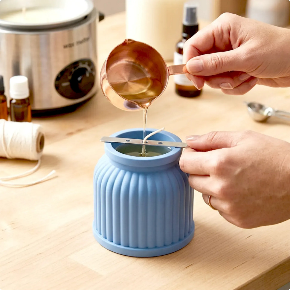 Набір для виготовлення підсвічника зі свічкою та кришкою Alexes GP-002 з гіпсу