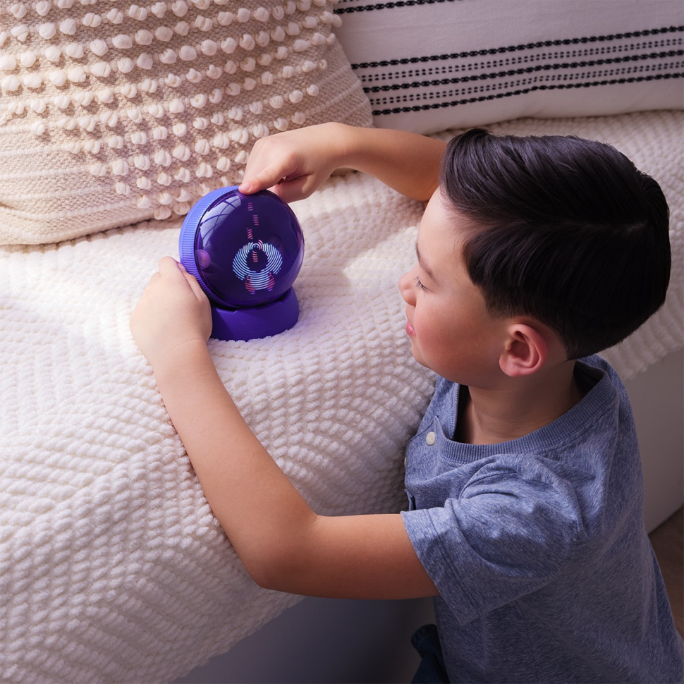 Интерактивная игрушка с виртуальными цифровыми героями 