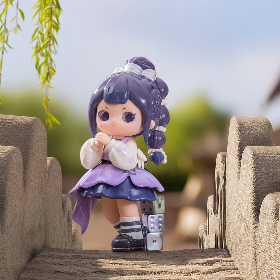 Коллекционная фигурка